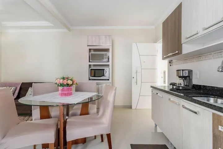 Self Check-In Wi-Fi , 2 Garagens, Home-Officce, Ar Quente E Frio Florianopolis Brazil